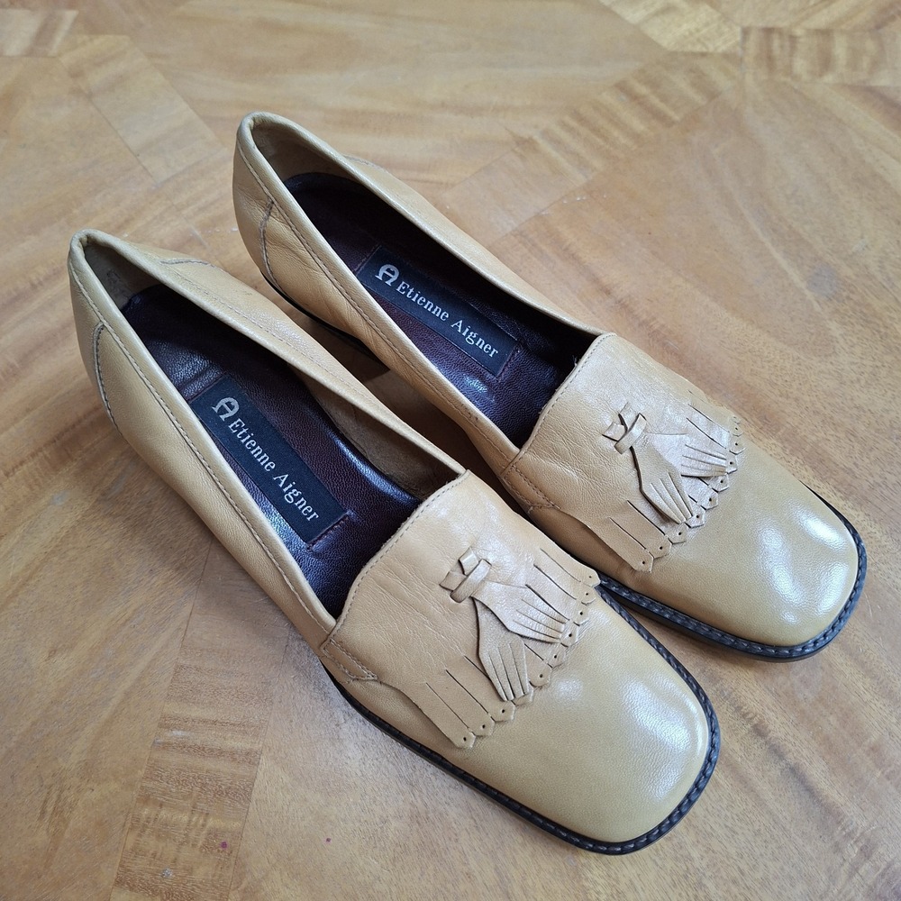 Etienne Aigner Womans Shoes Yellow Tan Loafers Leather Heels Sz 5.5M Parlay‎